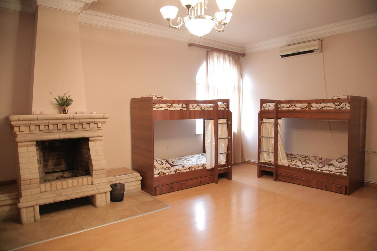 Noy Hostel Yerevan Exterior photo